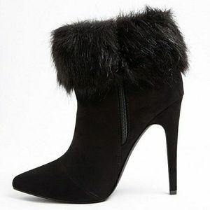 Forever 21 Faux fur & suede ankle boots